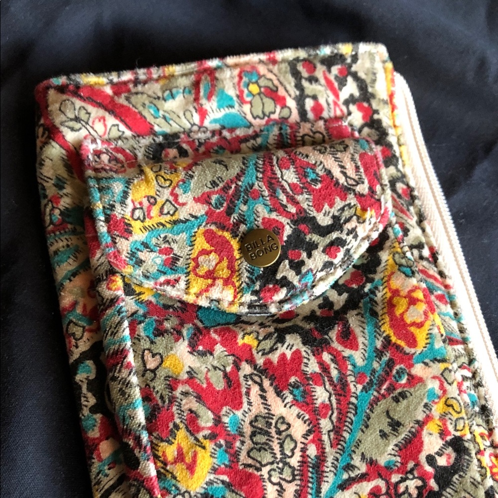 Billabong Colorful Patterned Clutch